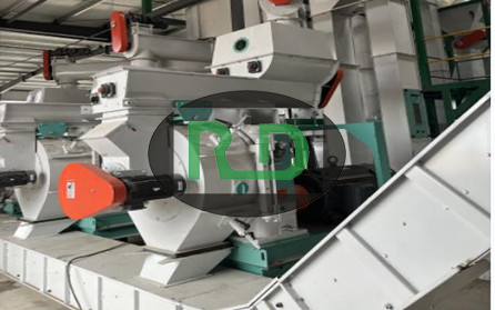 Baotou produces 3-4T straw granulation per hour